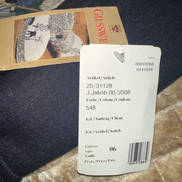 Giesswein - Wool Jacket - Navy - Limited Edition - 2 available ( 4T & 6 ) - Picture 6 of 9